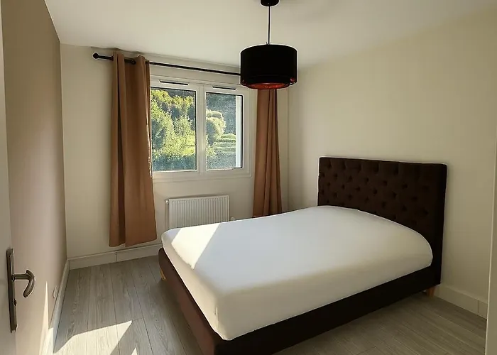 Apartment Grand 2 Lumineux Et Moderne A *